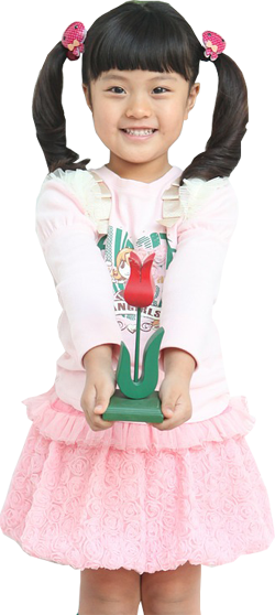 小女孩